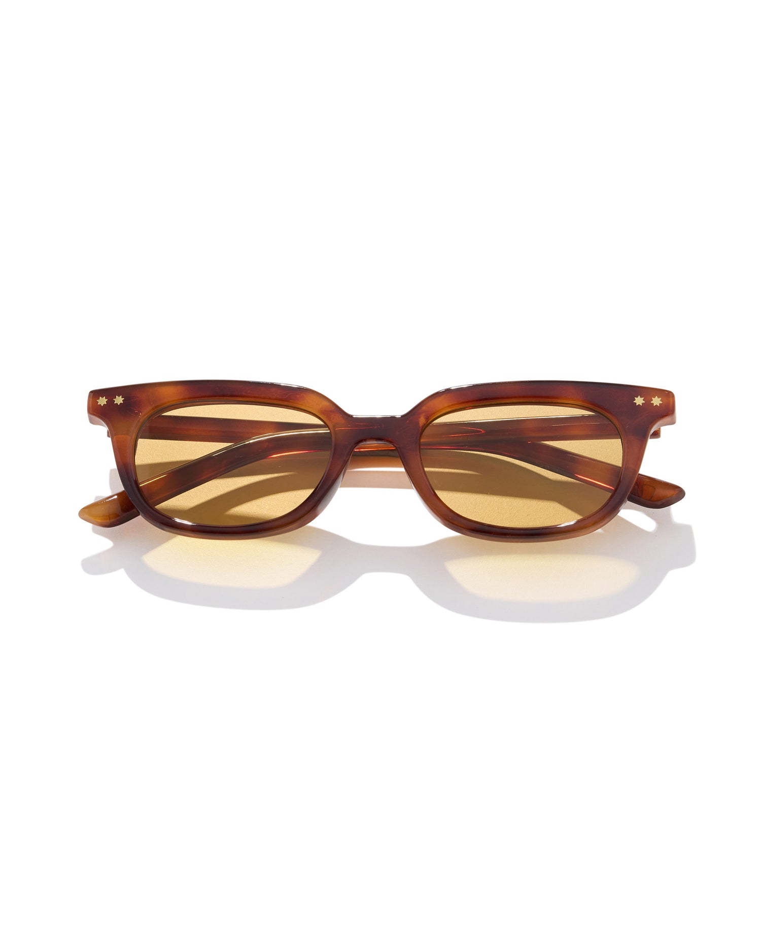 SZADE - bates ; maple tortoiseshell / caramel