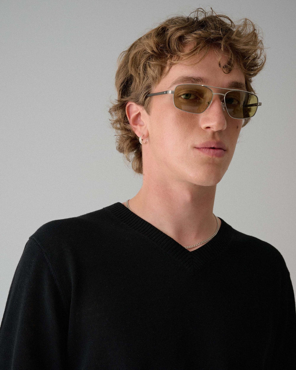 astley ; matte silver / caper